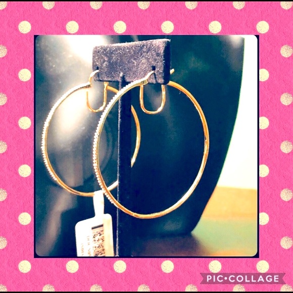 Sale❤️Diamond Hoops - Picture 3 of 6